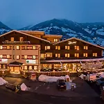 Hotel Standlhof Zillertal