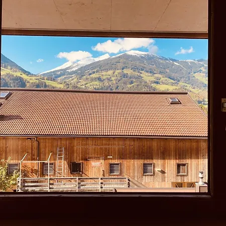 Standlhof Zillertal Hotell 3*