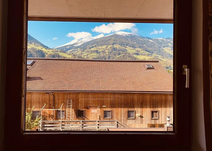 Standlhof Zillertal Hotel 3*