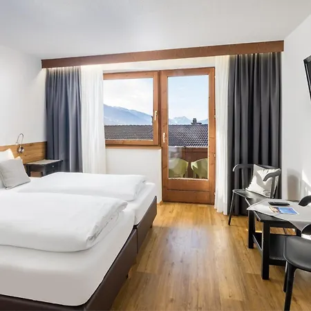 Standlhof Zillertal Hotel Uderns
