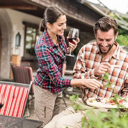 Hotel Standlhof Zillertal 3*